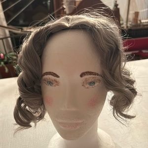 Nwot ladies wig topper